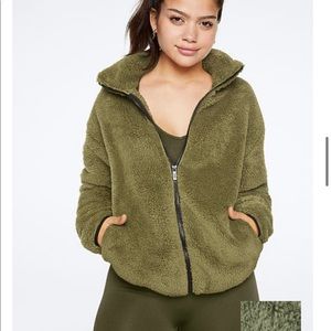 New Teddy Full Zip Olive Green Size Large